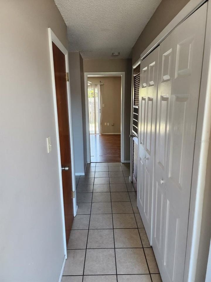 420 Alabama Ave - Photo 6 of 9