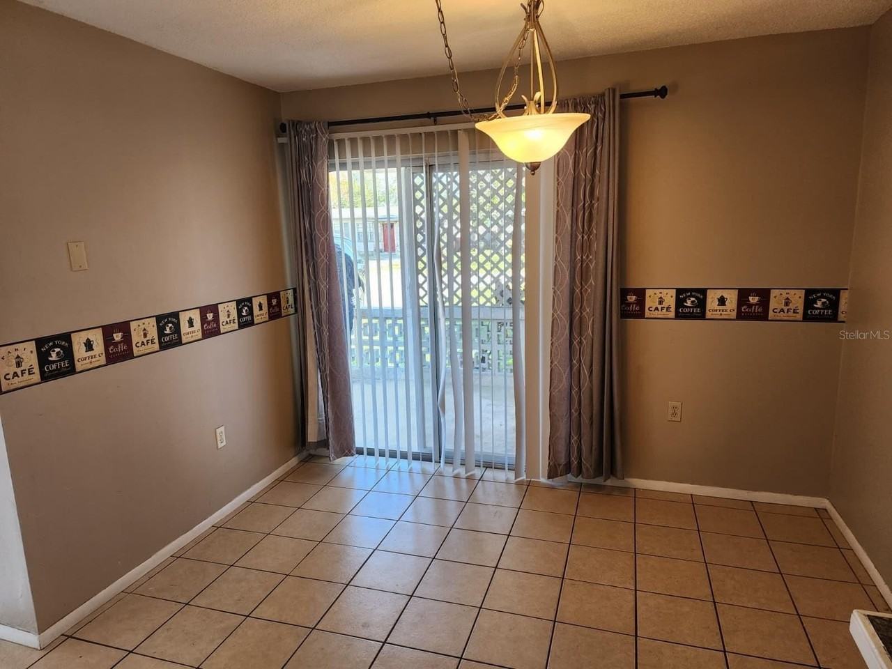 420 Alabama Ave - Photo 7 of 9