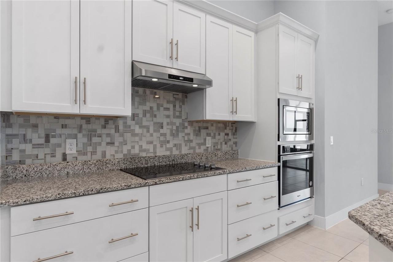 2320 Symphony Cir - Photo 7 of 50