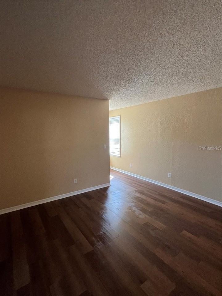 3032 Antique Oaks Cir #145 - Photo 4 of 17