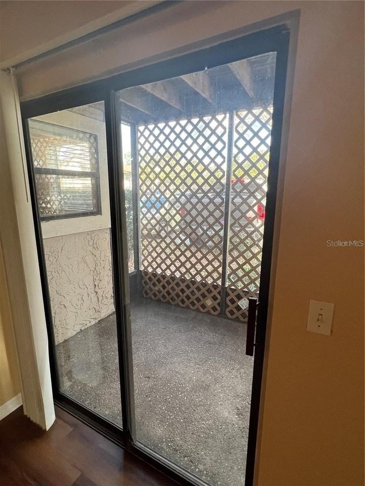 3032 Antique Oaks Cir #145 - Photo 5 of 17