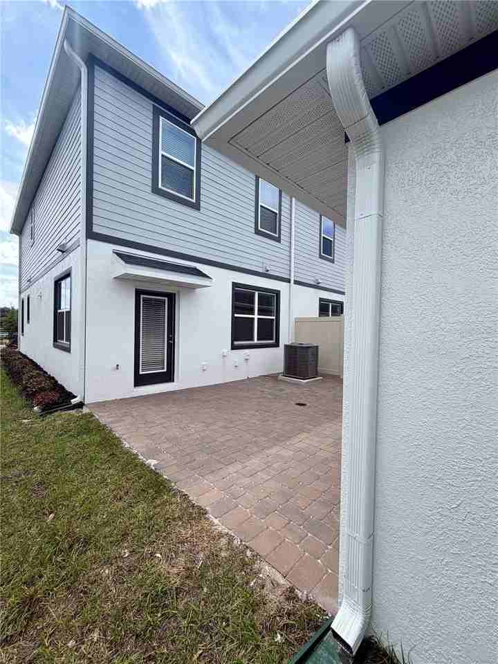 5222 Center Lake Ranch Blvd - Photo 6 of 25