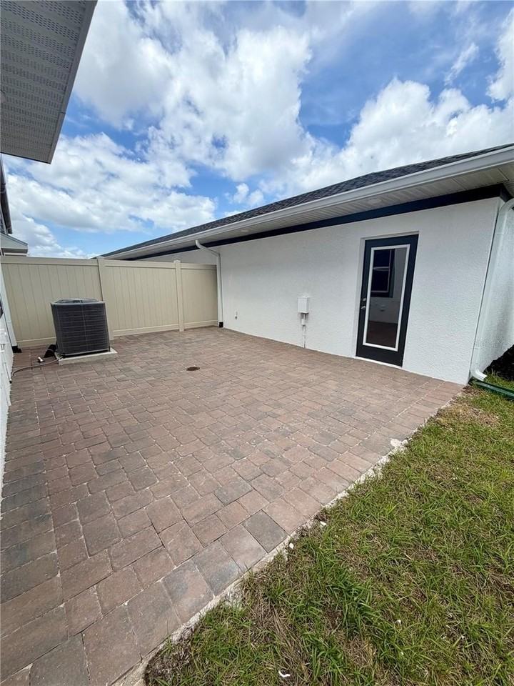 5222 Center Lake Ranch Blvd - Photo 7 of 25