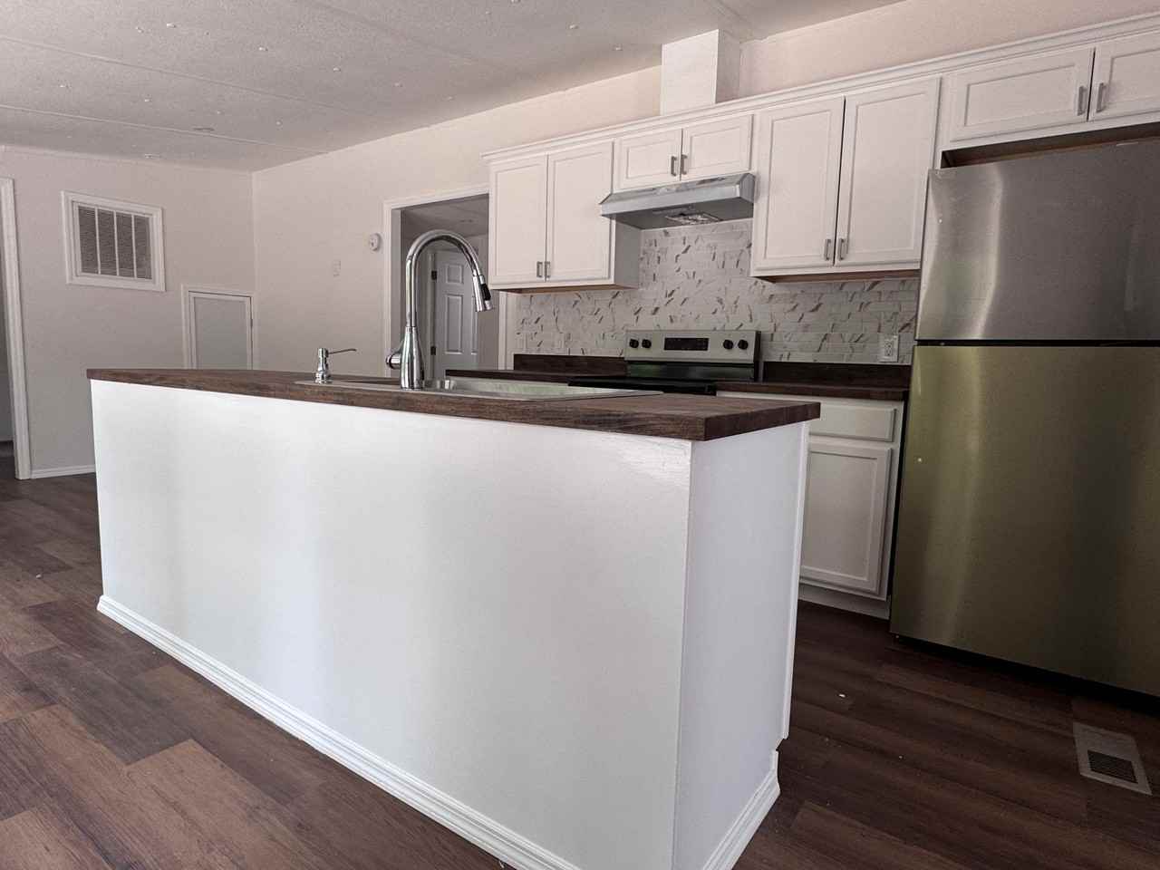 2916 Guava Ct #1 - Photo 5 of 10