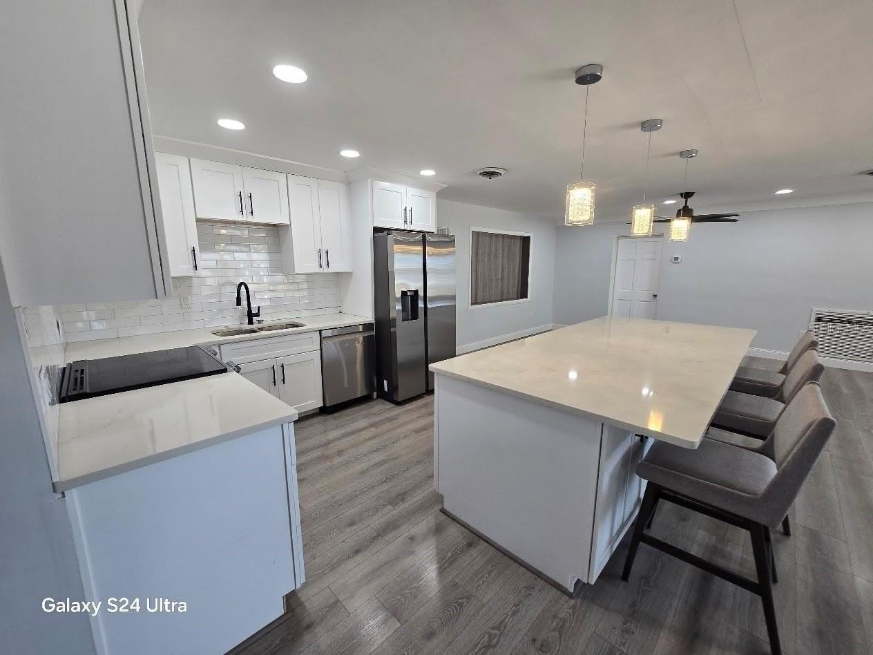 5942 52nd Ave N - Photo 3 of 26