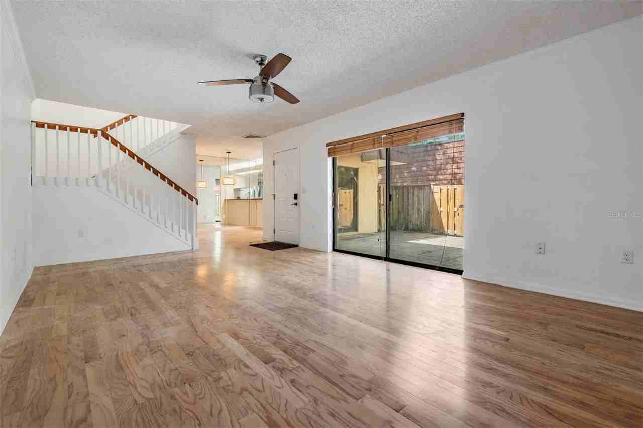 2710 4th Ct #71D - Photo 4 of 34