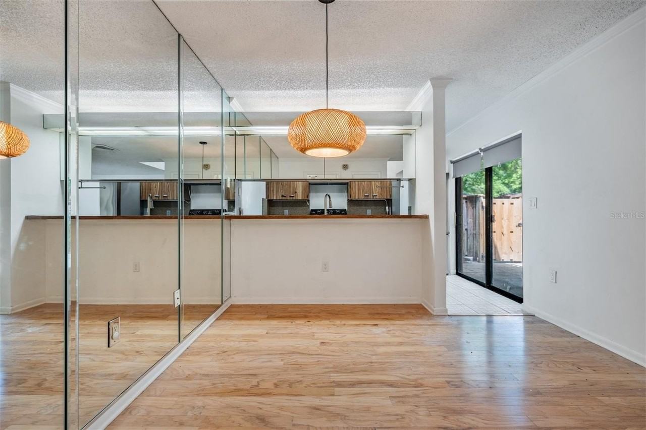 2710 4th Ct #71D - Photo 6 of 34