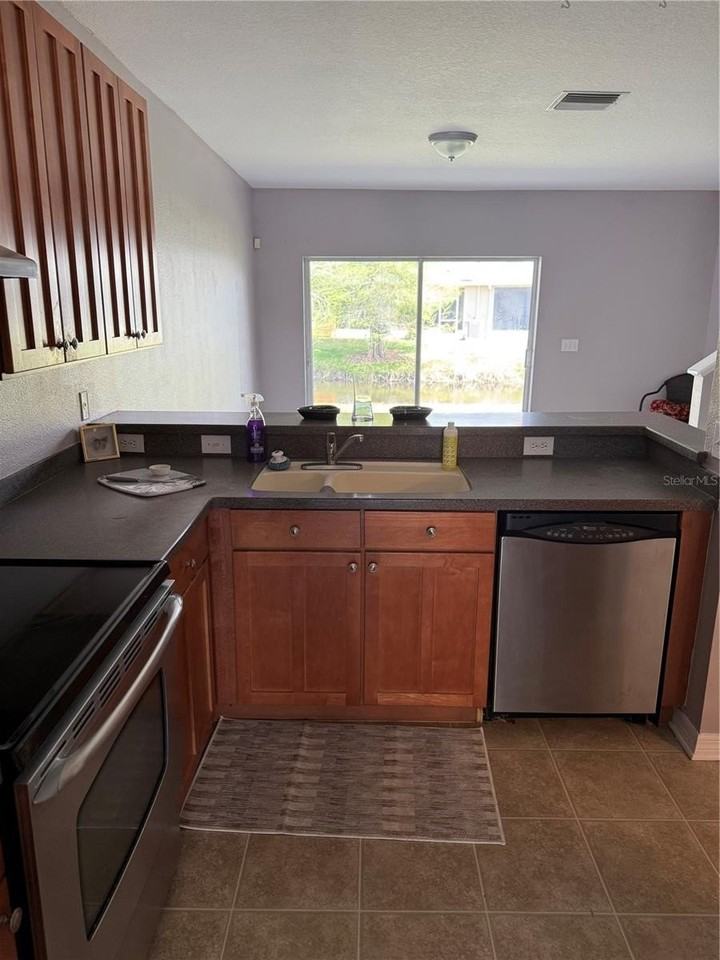 16344 Swan View Cir - Photo 4 of 14