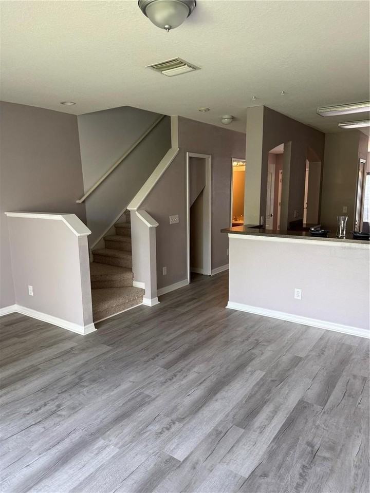 16344 Swan View Cir - Photo 6 of 14