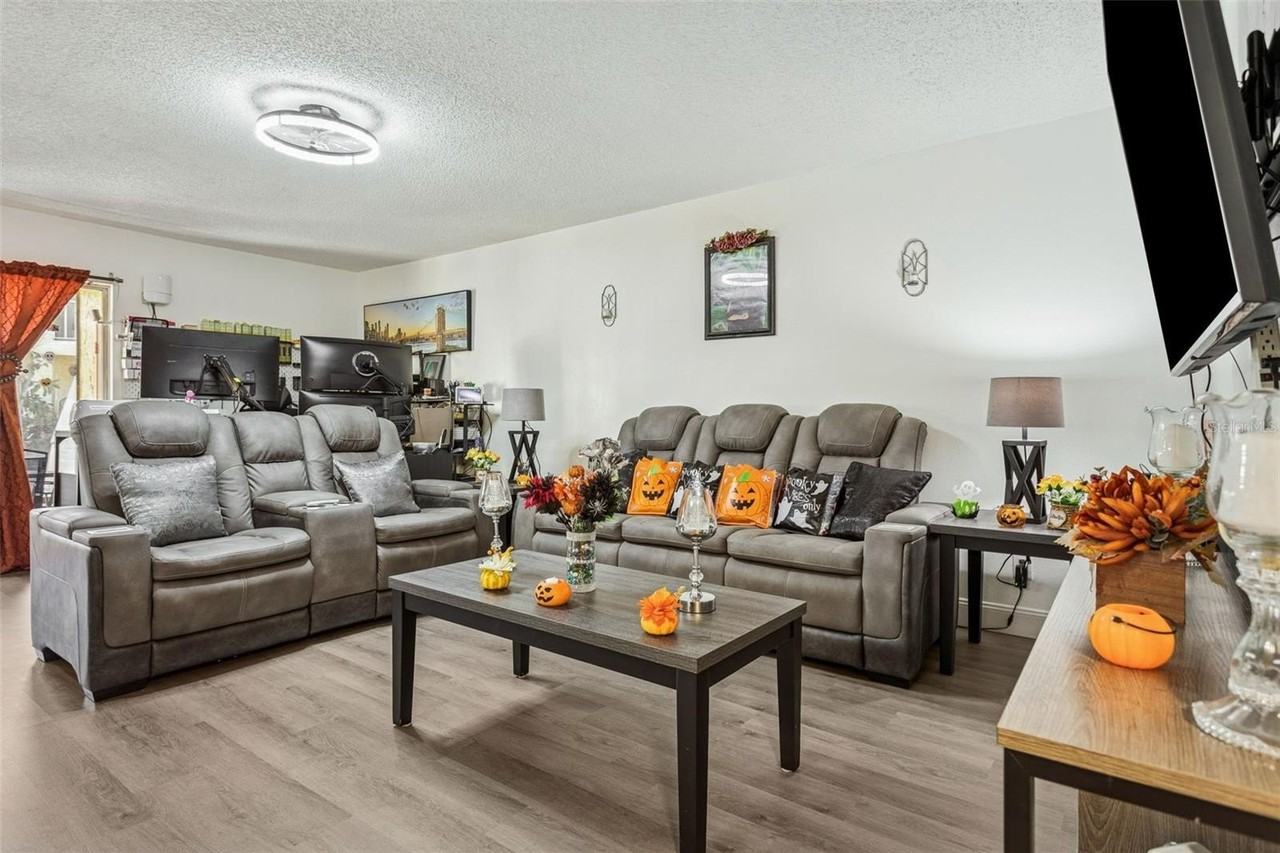 7501 Dolonita Dr #7501 - Photo 6 of 27