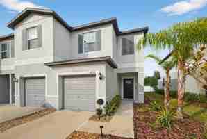 featured image of 10432 Shady Preserve Dr