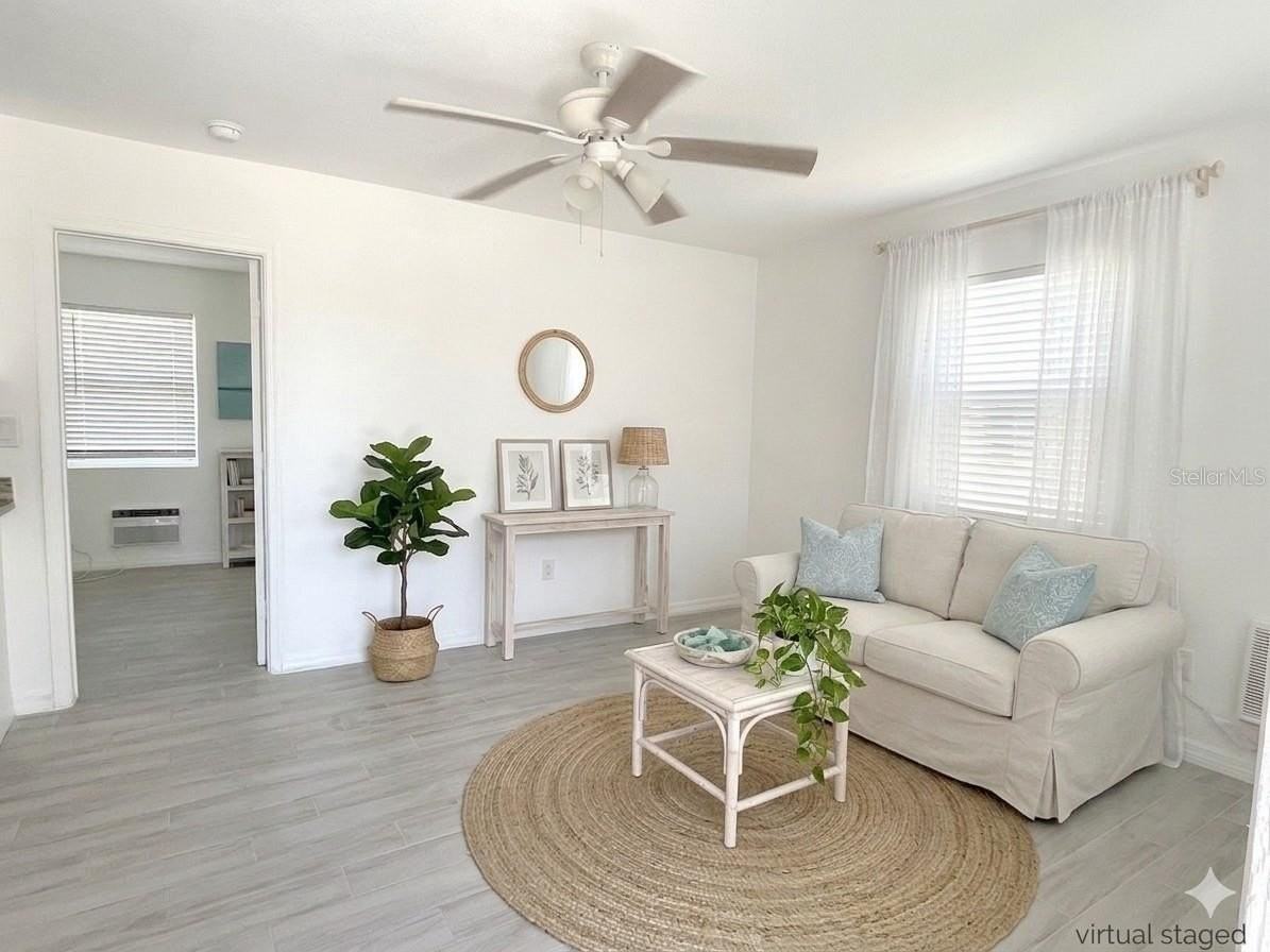 24 Lynn Way #24 - Photo 4 of 17