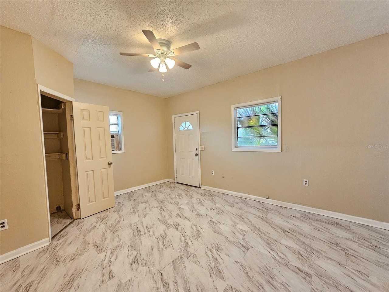 1504 E 99th Ave #C - Photo 6 of 9