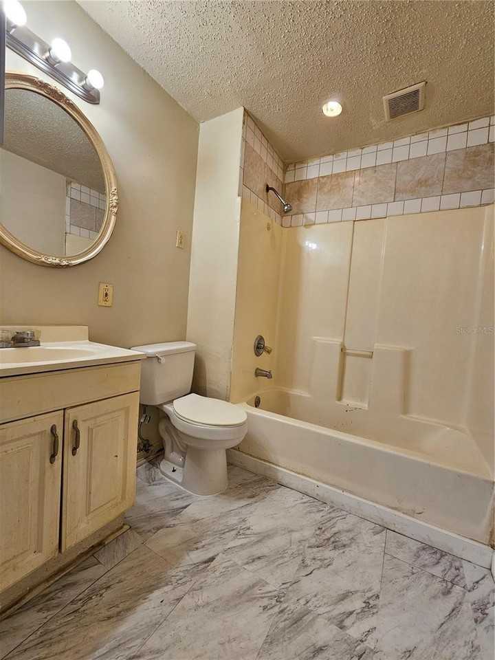 1504 E 99th Ave #C - Photo 7 of 9