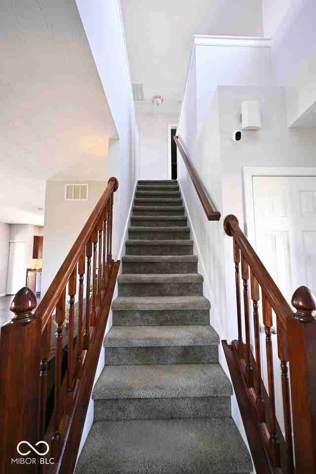 2441 Shadowbrook Trce - Photo 7 of 12