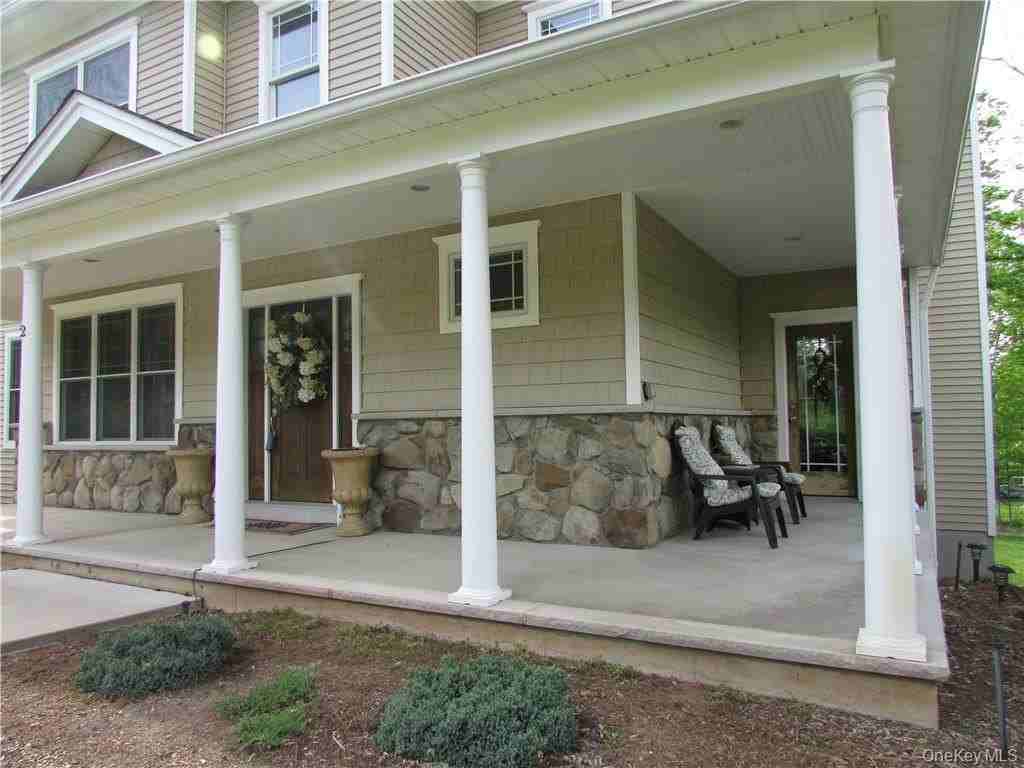 2 Long Hill Rd - Photo 3 of 33