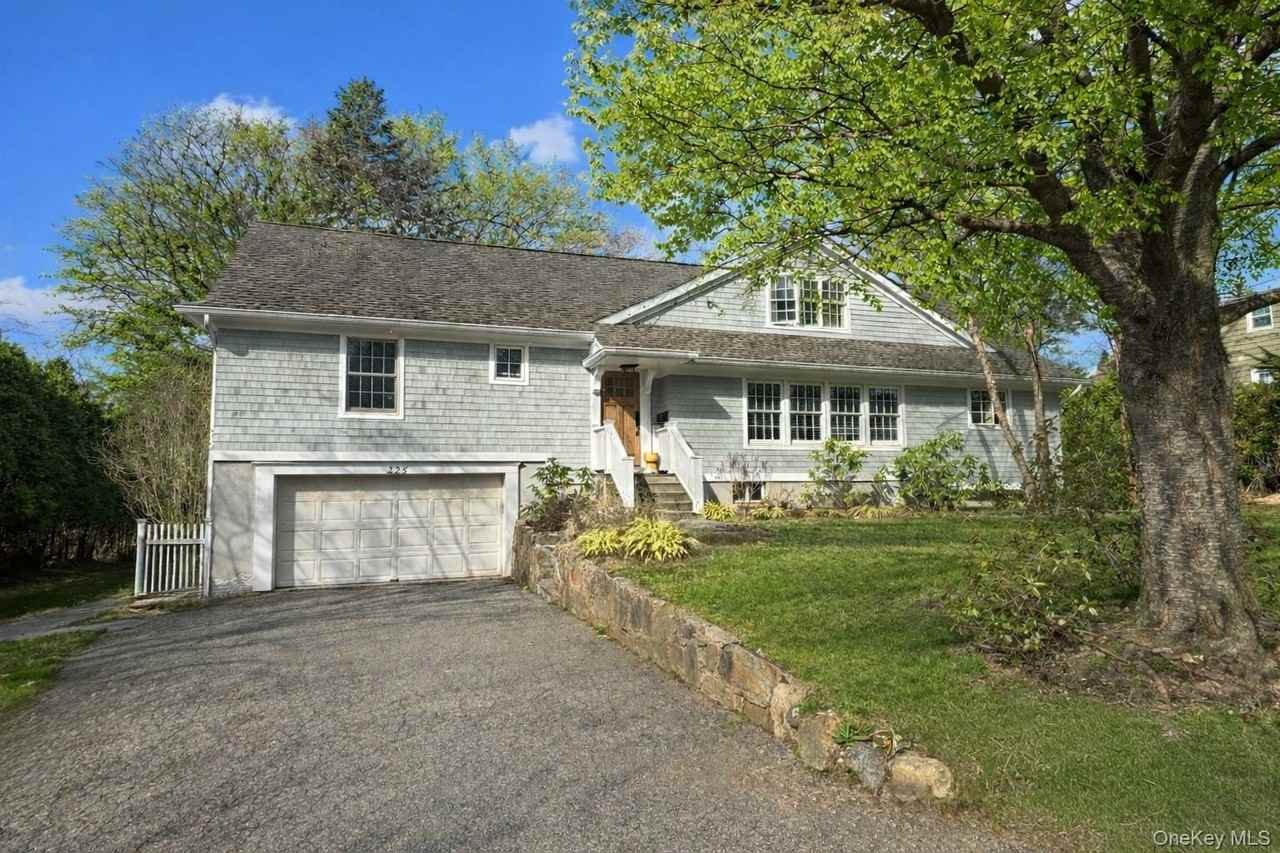225 S Barry Ave #RENT