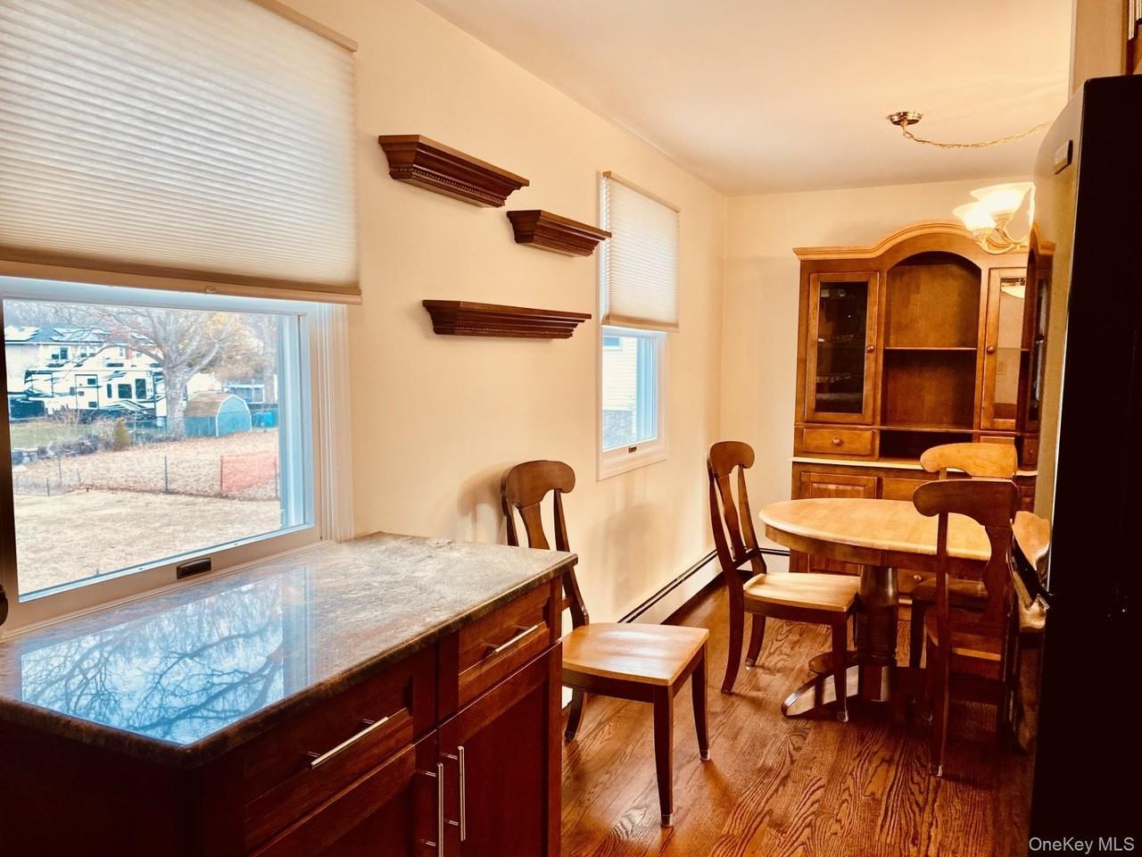 23 Grossman St - Photo 6 of 12