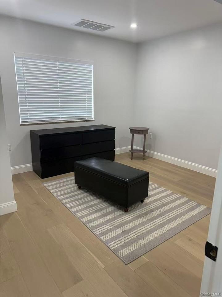 14503 22nd Ave - Photo 4 of 5