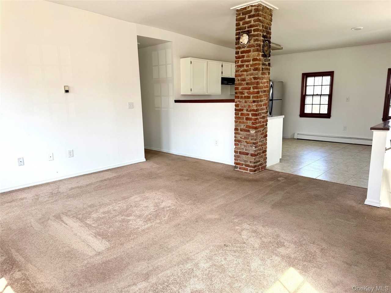 102 Ward St Apt 1 - Photo 7 of 25