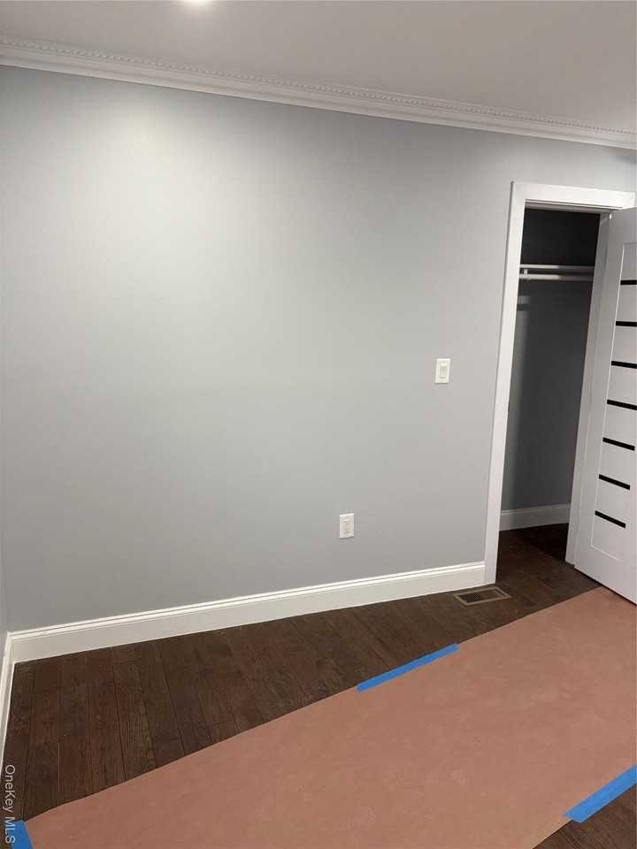 9829 Albert Rd Unit 1 - Photo 4 of 5