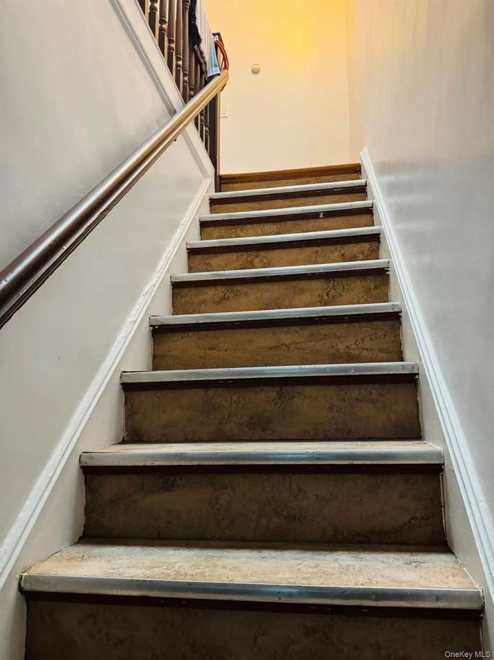 3139 30th St Unit 2fl - Photo 2 of 7