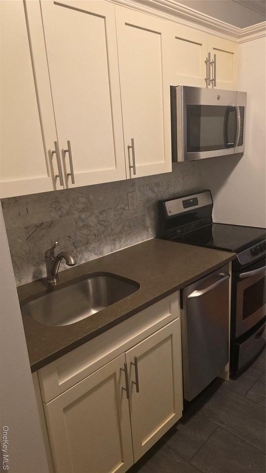 3 Main St Apt 322 - Photo 5 of 29
