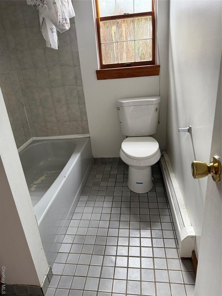 9 Willard Pl - Photo 6 of 15