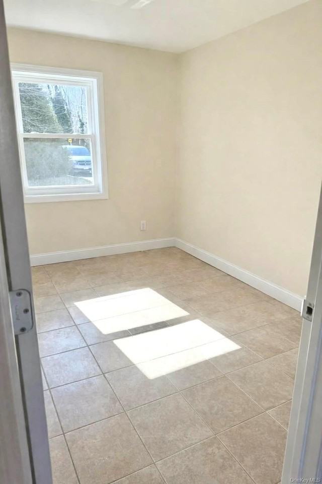 31 Perry Ln - Photo 5 of 5