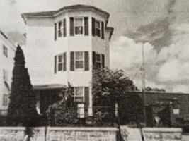 featured image of 5 Massasoit Rd Apt 3 #Apt 3