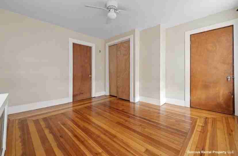 63 Moran St Unit 1 - Photo 3 of 12