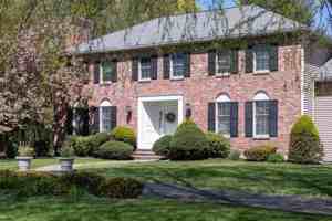 featured image of 4 Elliston Rd