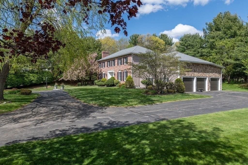 4 Elliston Rd - Photo 2 of 36