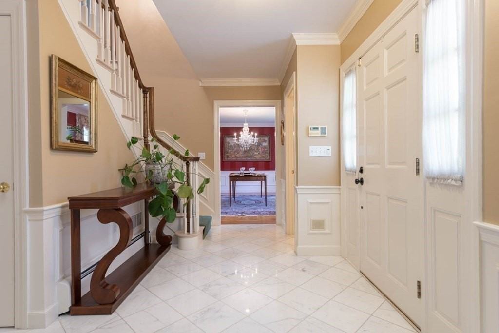 4 Elliston Rd - Photo 5 of 36