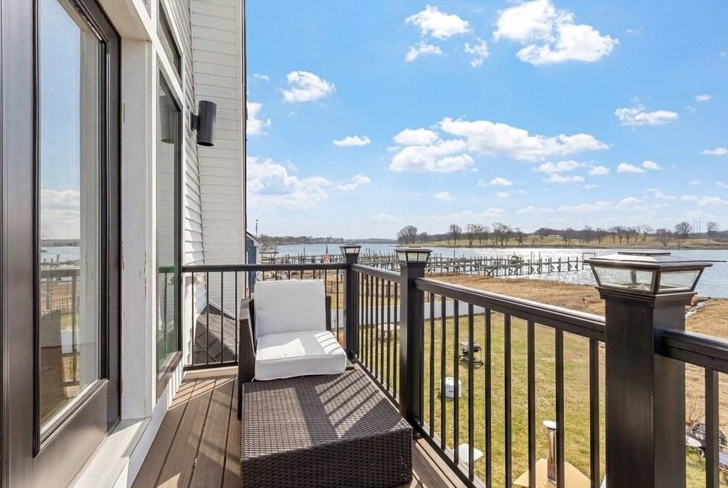 16 Fosters Pt - Photo 5 of 42