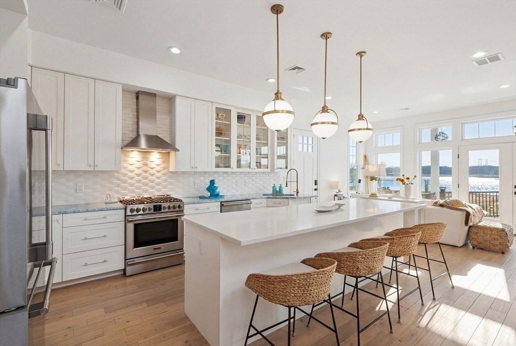 16 Fosters Pt - Photo 7 of 42