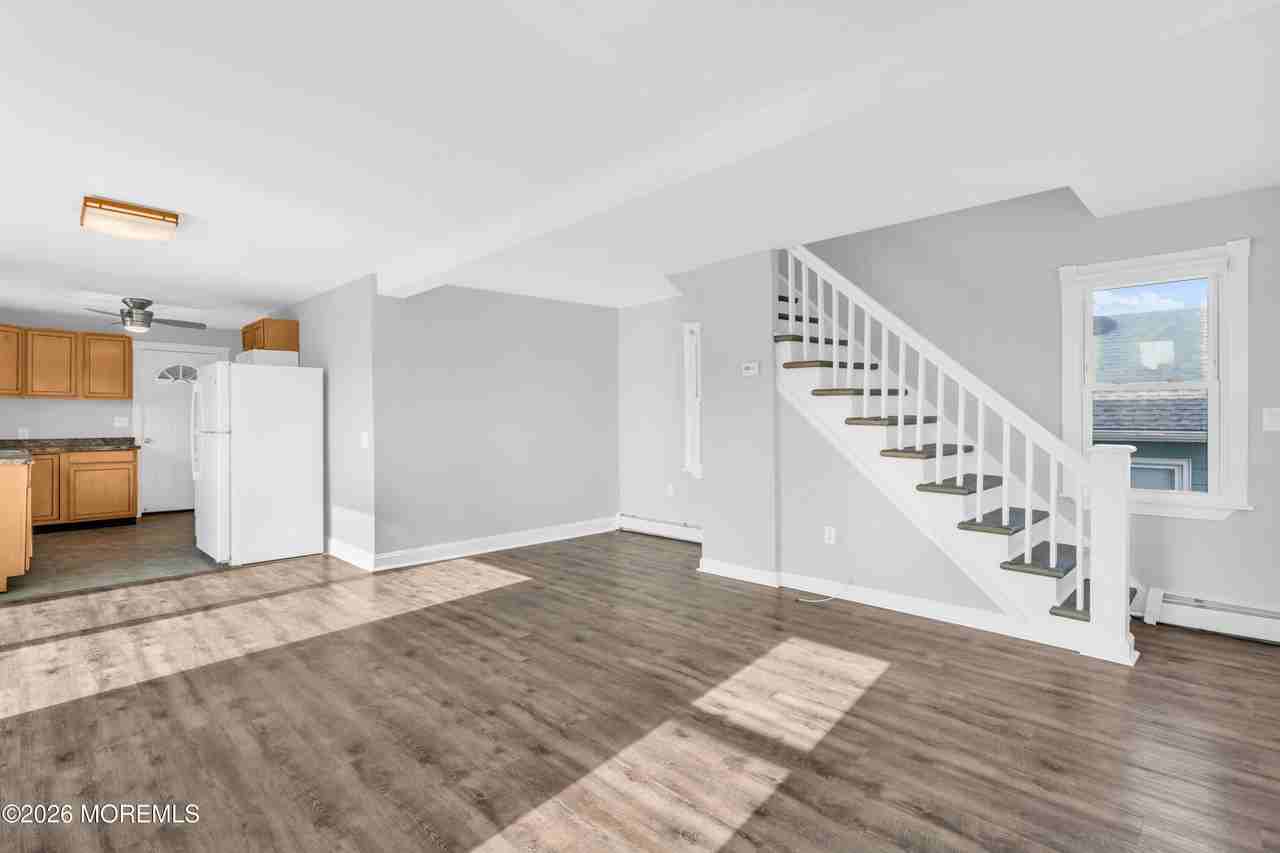 2 Bedle Pl - Photo 6 of 25