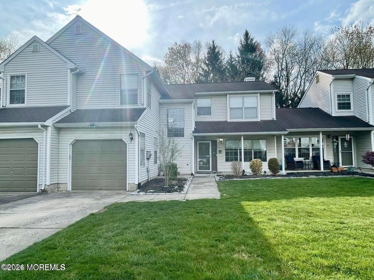 21 Evergreen Dr - Photo 2 of 30