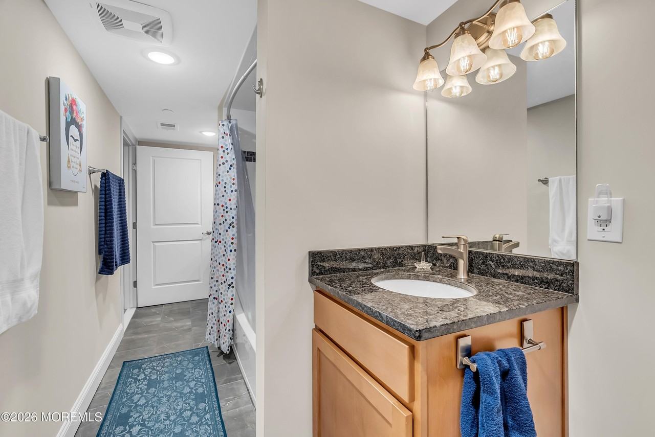 48 1st Ave Unit 302 - Photo 7 of 9