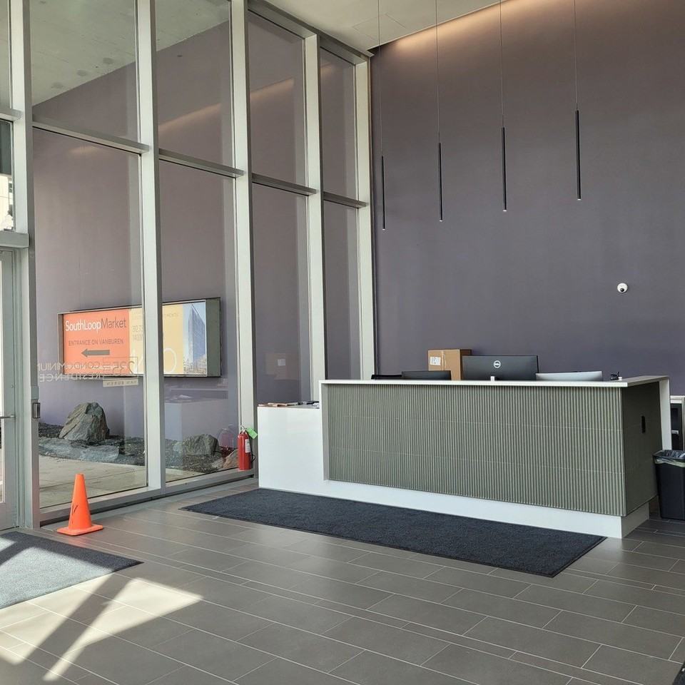 235 W Van Buren St Unit 3714 - Photo 2 of 27