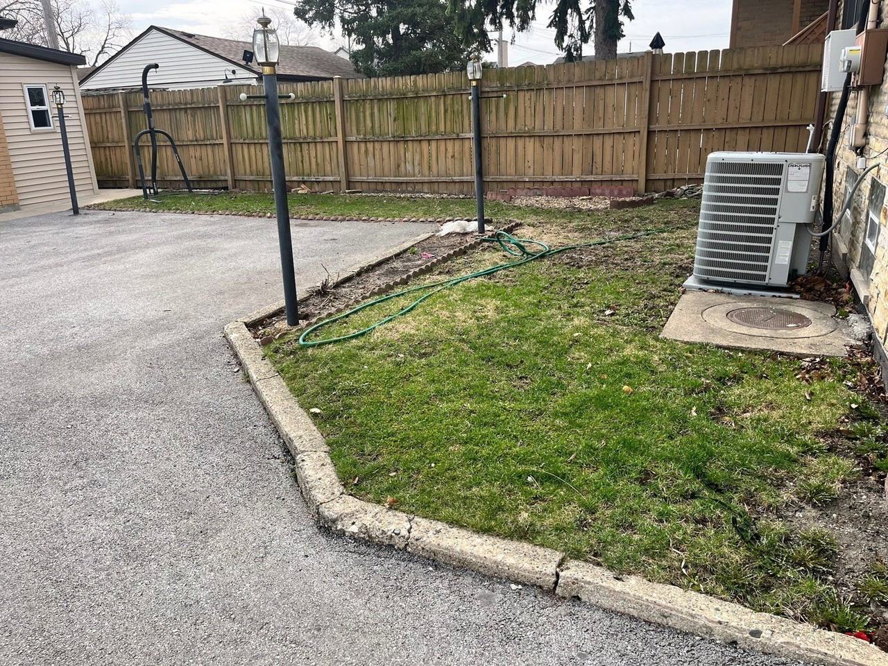 3707 N Nora Ave Unit 2 - Photo 5 of 26