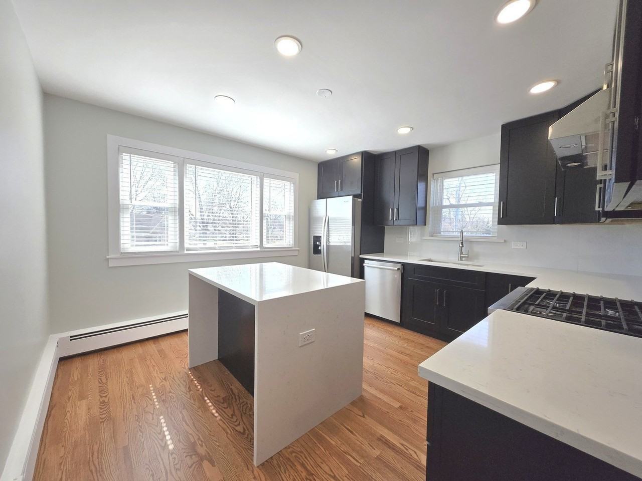 315 W Prospect Ave Apt 3 - Photo 3 of 19