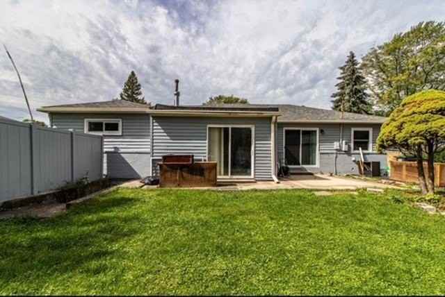 725 Cumberland St - Photo 2 of 14