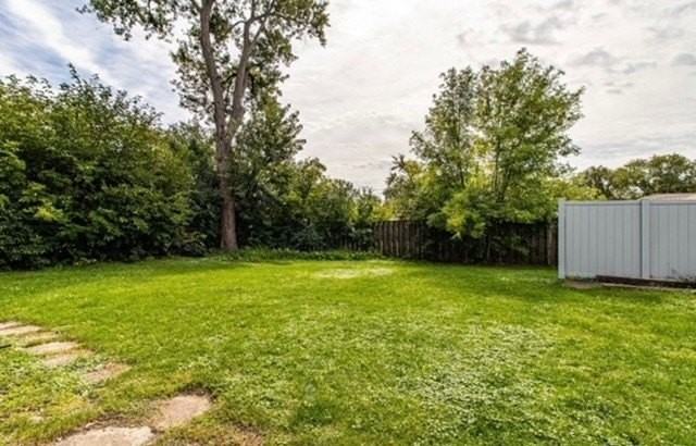 725 Cumberland St - Photo 3 of 14