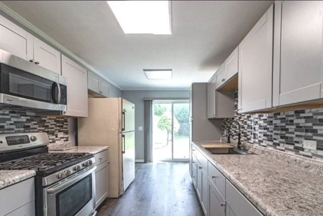 725 Cumberland St - Photo 4 of 14