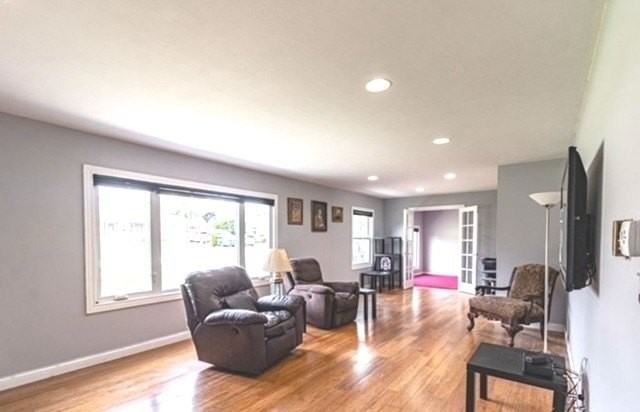 725 Cumberland St - Photo 7 of 14