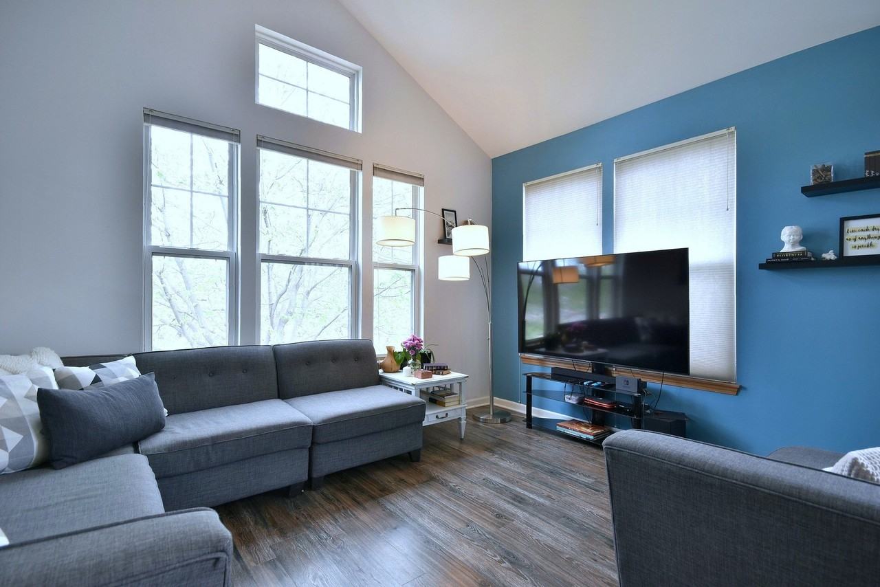 5600 Cloverdale Rd - Photo 2 of 22