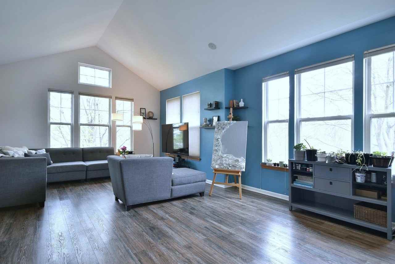 5600 Cloverdale Rd - Photo 3 of 22