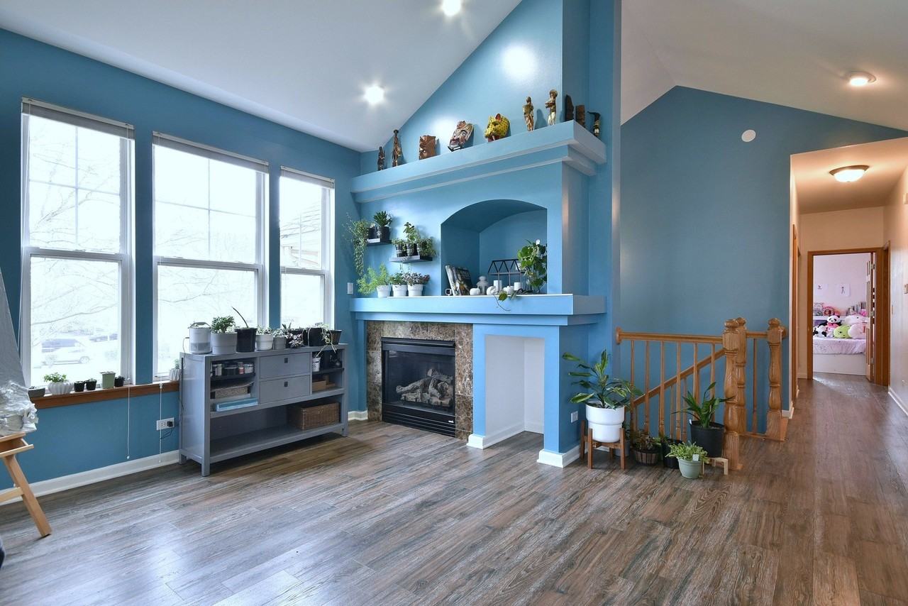 5600 Cloverdale Rd - Photo 4 of 22