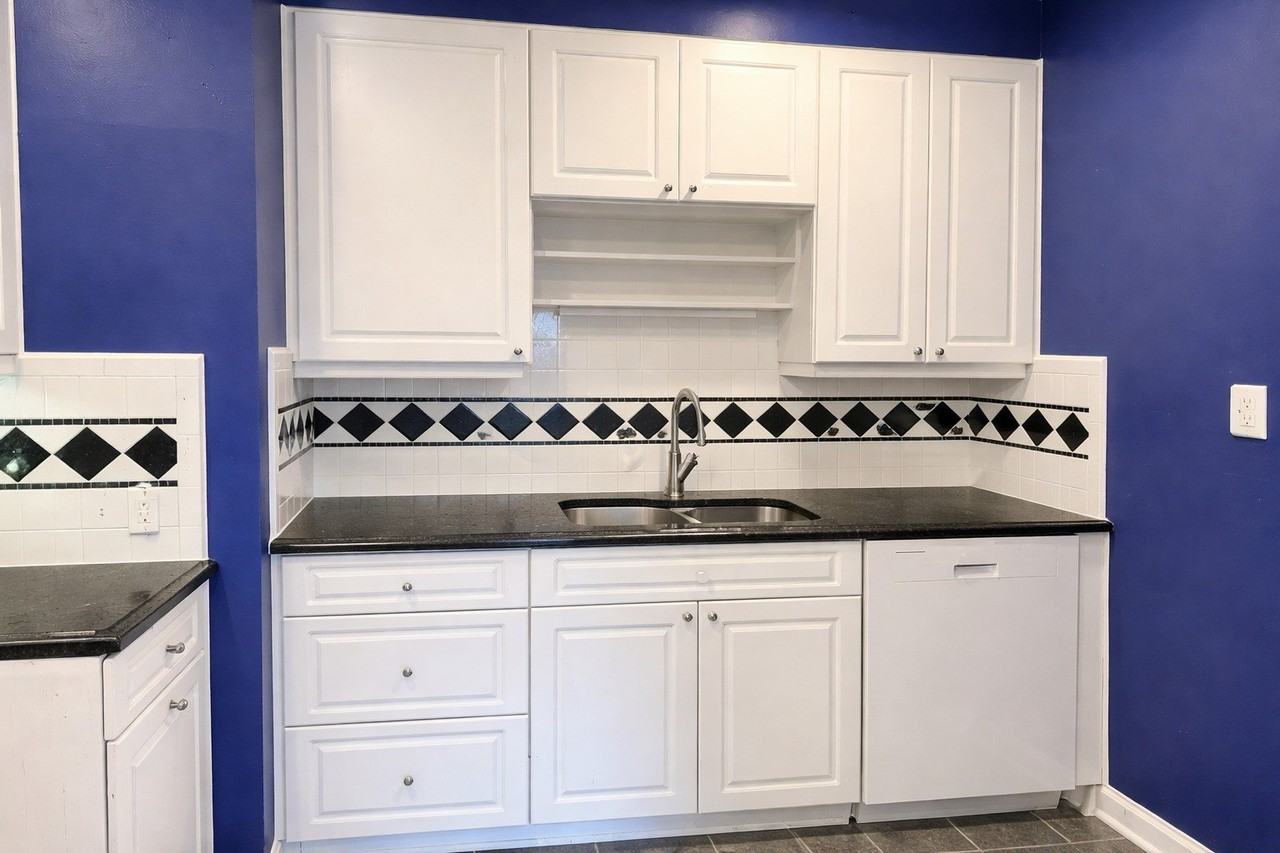 2302 W Sunnyside Ave Apt 2w - Photo 5 of 12